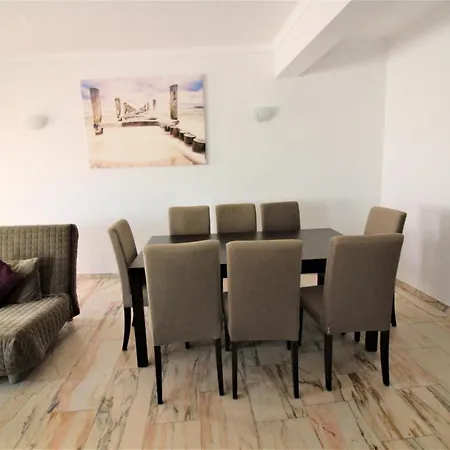 Appartement Sunday - *